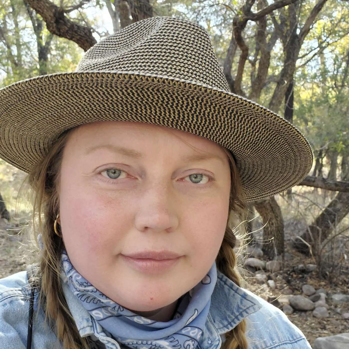 S7 E7: There is No Wrong Way. A conversation with Amy Davis.