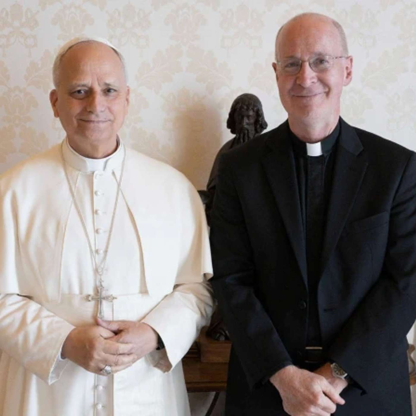 Episodio 1179:🚨 James Martin Celebra Con Entusiasmo Su Audiencia Con El Papa León XIV | Luis Román