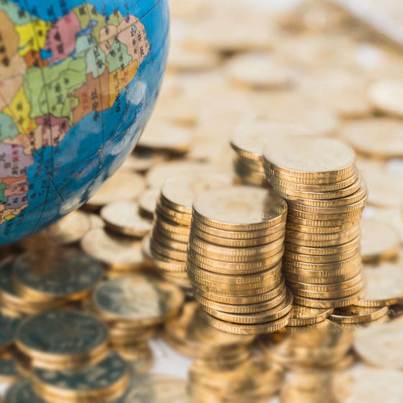 Global Debt and the Future of Gold Global Debt and the Future of Gold