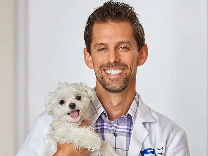 Dr. Justin Allen