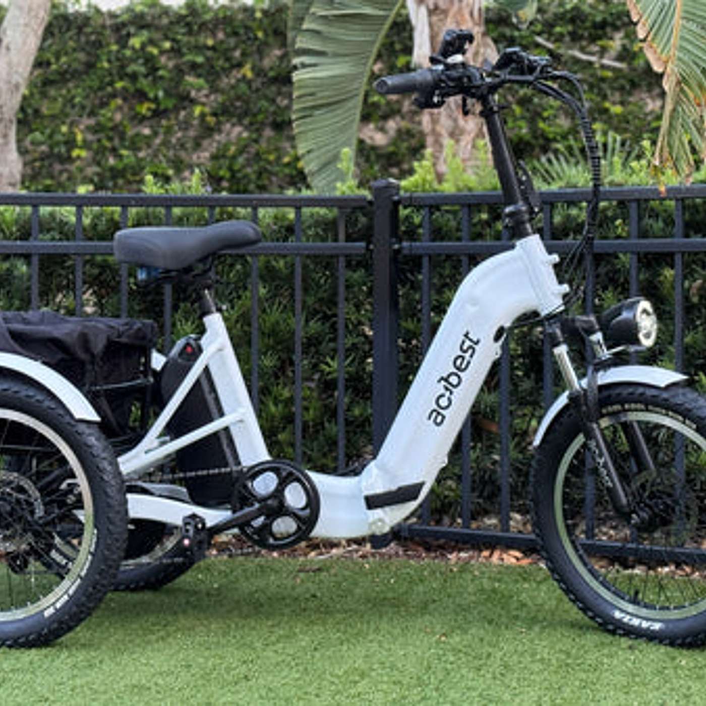 How to Ride an Electric Bike Safely: Tips for Beginners