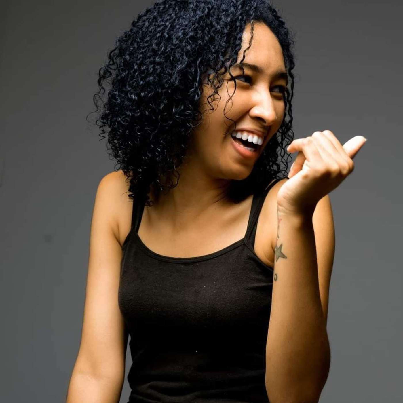 76. Sanación, conexción, y empoderamiento con Lisett Villacis Caldas 76. Sanación, conexción, y empoderamiento con Lisett Villacis Caldas