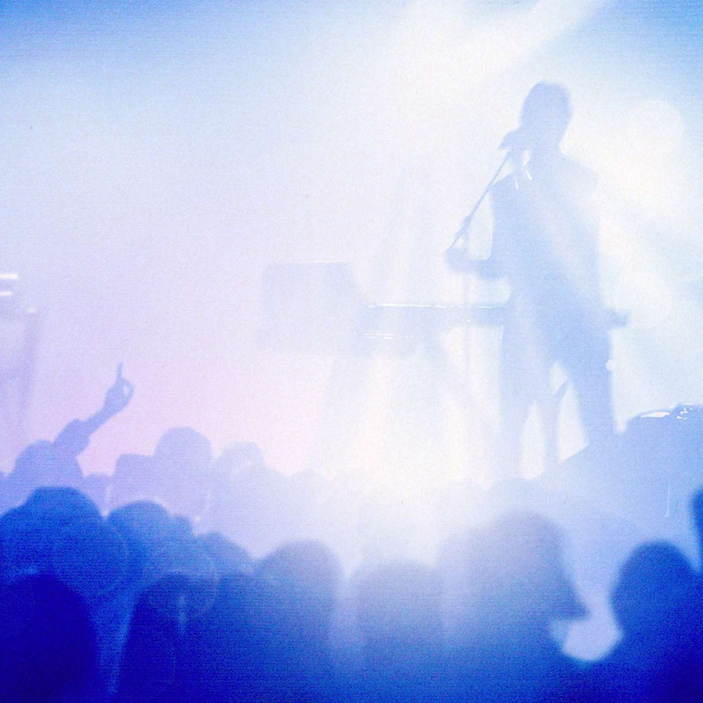 Как звёзды реагируют на войну | Шевчук, Земфира, Пугачёва, Би-2 и другие