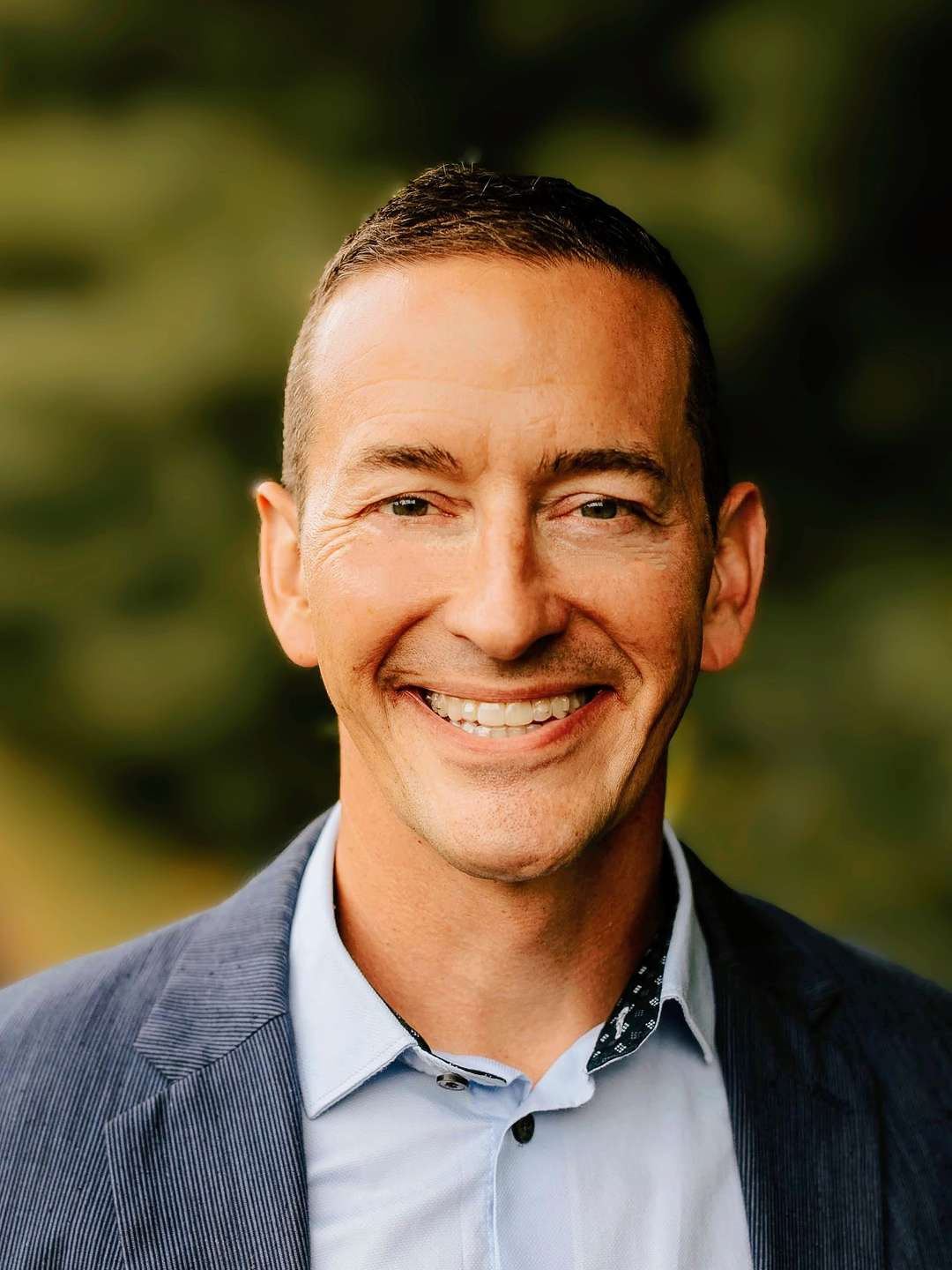 Dr. Andy Goodwin