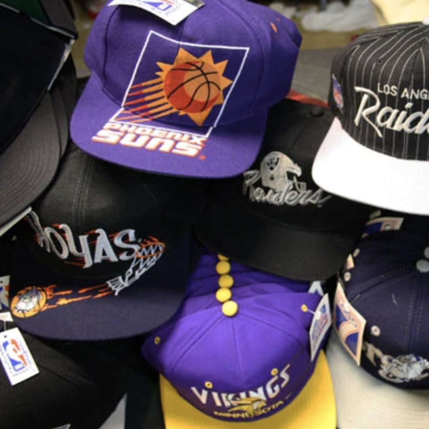 VINTAGE CLOTHING N\' STUFF W/ DREW HEIFETZ