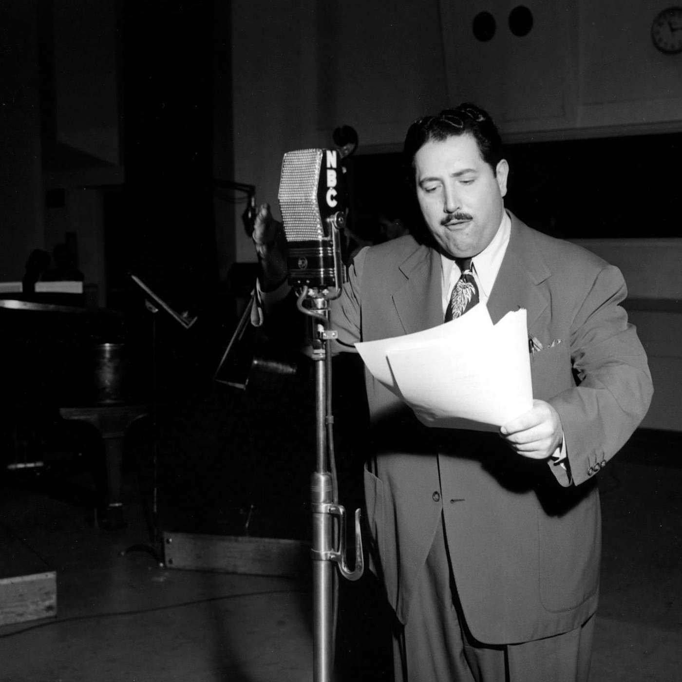 THE SUMMERS OF WAR & THE GREAT GILDERSLEEVE episode artwork
