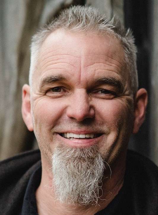 Doug van der Horden