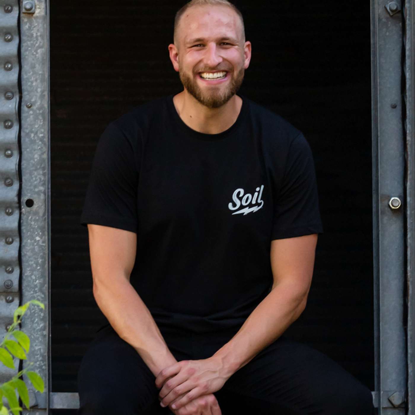 184 Anthony Corsaro on investing in regenerative CPG brands after curing an autoimmune disease with nutrient dense food