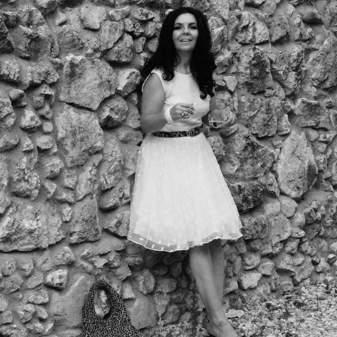 △ Paradiso Podcast ▽ Carmen Meera, Ph.D.