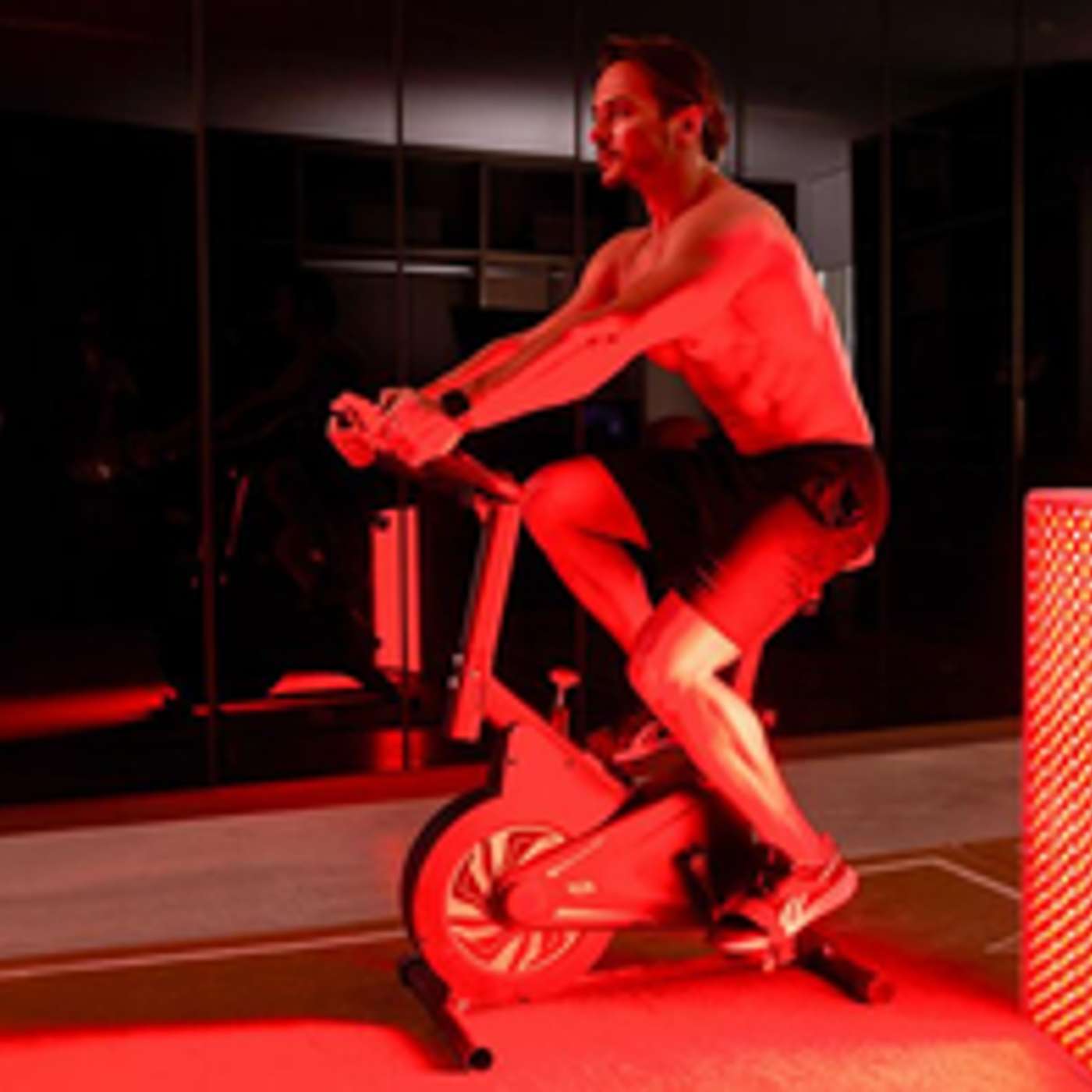 How Red Light Therapy Enhances Performance for Tour de France Riders
