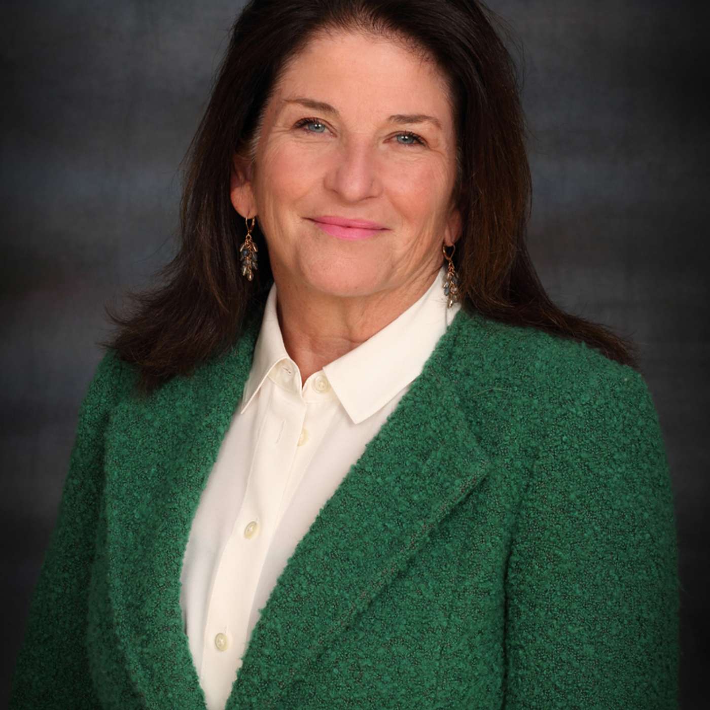 2B Bolder Podcast : Career Insights & Advice from Successful Women in Business & Tech