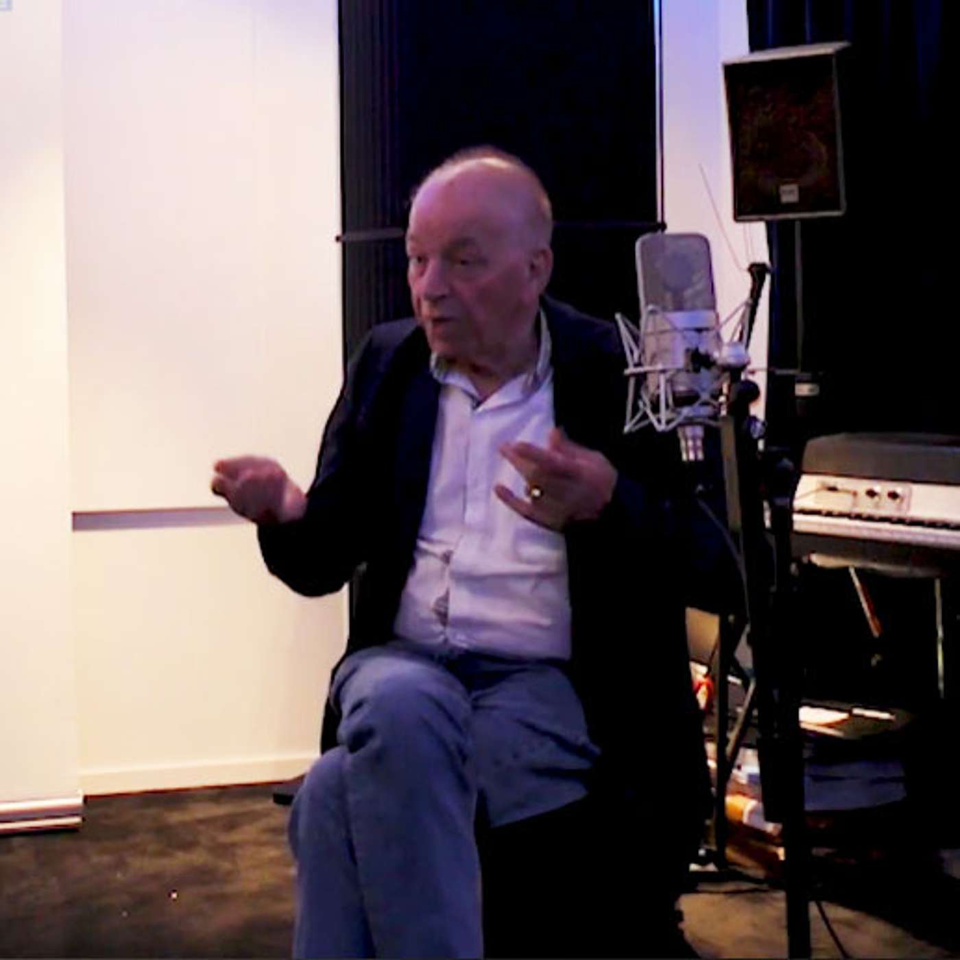 V-ICT-OR op de sofa ... een interview met Jo Lernout | CEO | Bots R Here