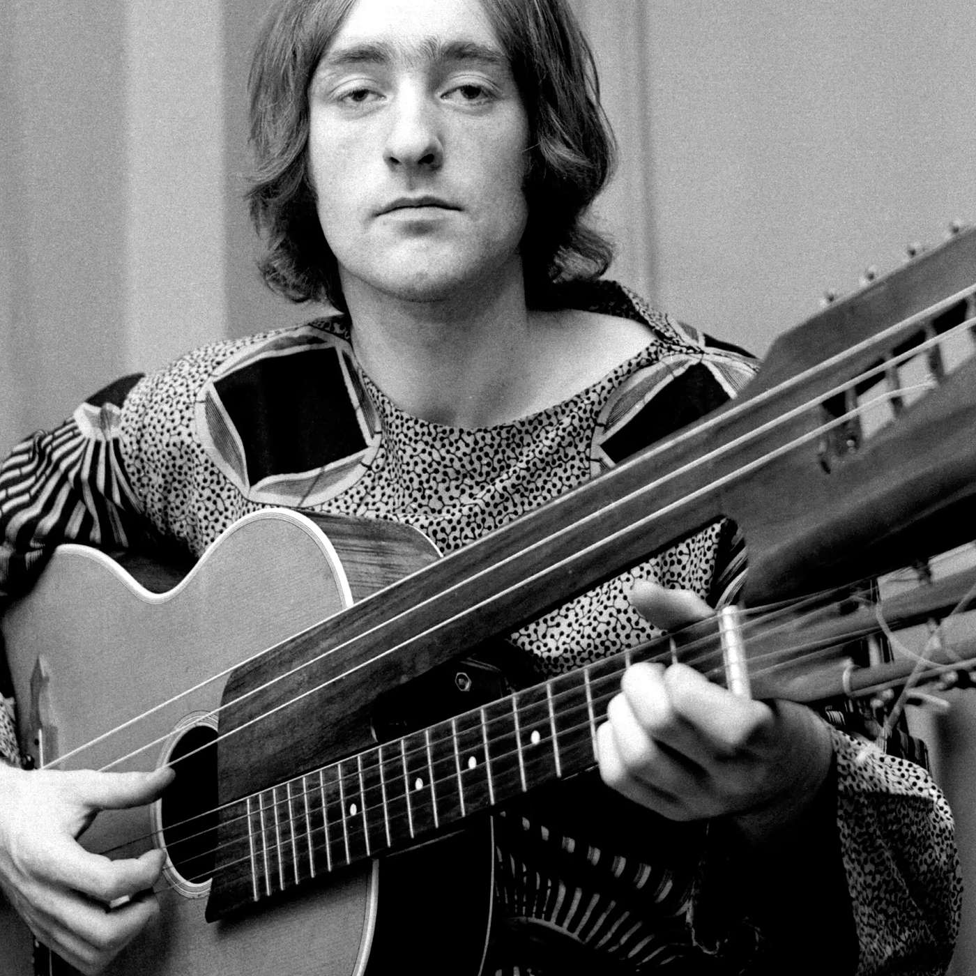 THE SPLENDID BOHEMIANS PRESENT IN REMEMBRANCE OF DAVE MASON (5/10/1946 - 4/19/2026): A SUNNY SIDE OF MY STREET REWIND with THE "MIGHTY MEZ" - SONGS TO MAKE YOU FEEL GOOD - EPISODE #44: WHO KNOWS WHAT TOMORROW MAY BRING by Traffic (United Artists, 1968)