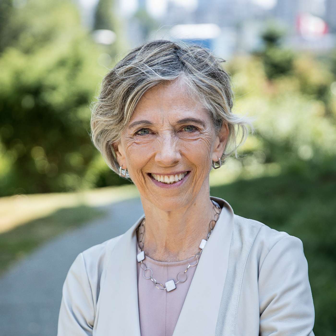 Episode 79: Eleanor Boyle on Rethinking Factory Farming to Stop Avian Flu