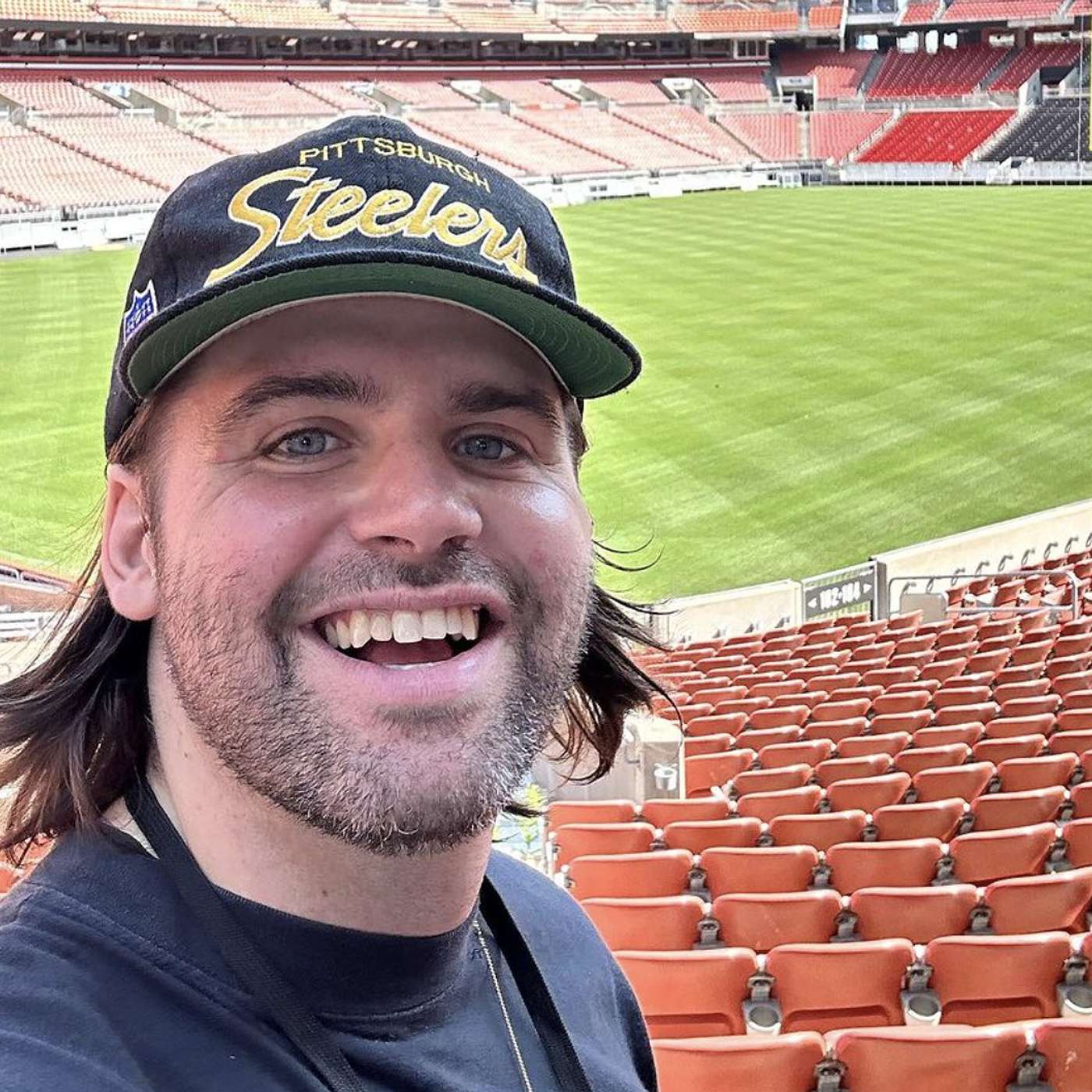 The Pittsburgh Vintage MVP | Sean @monarchstudios | Vintage N' Stuff Podcast Episode 114