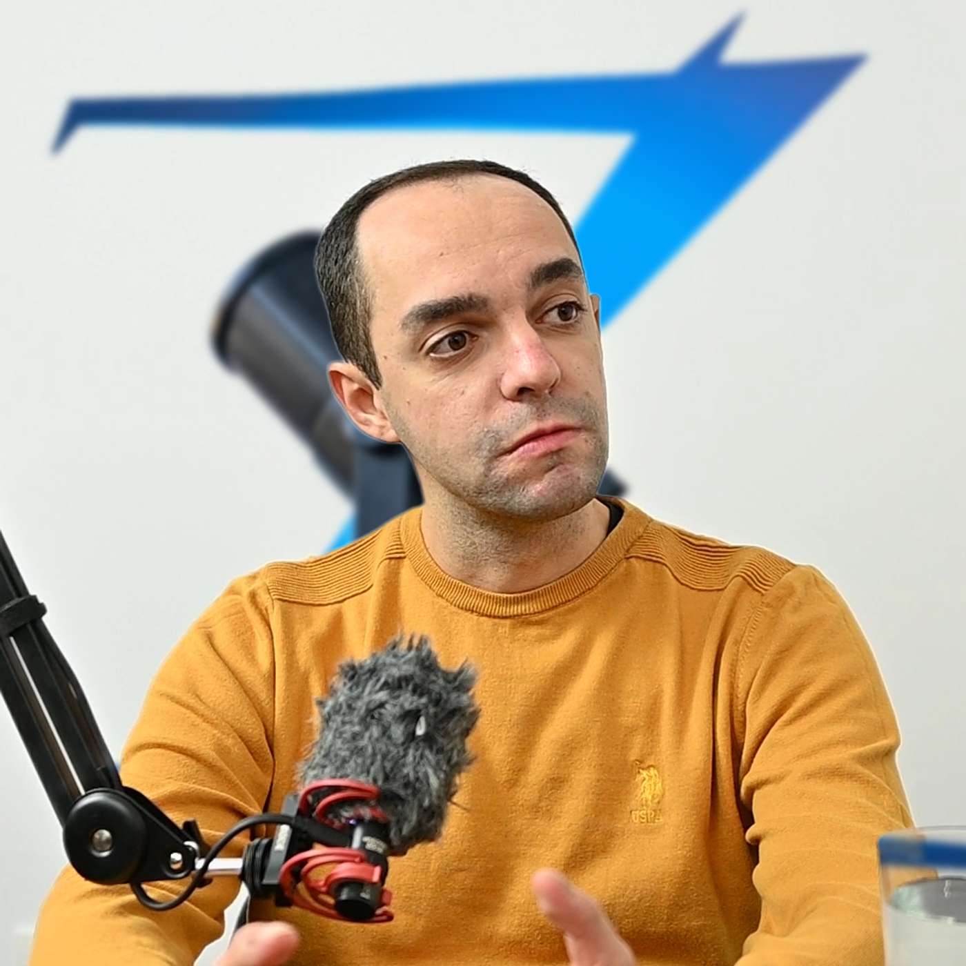 Z-Каст, еп. 214 - "Нула32". Или за изкуството да бягаш от обективното Z-Каст, еп. 214 - "Нула32". Или за изкуството да бягаш от обективното