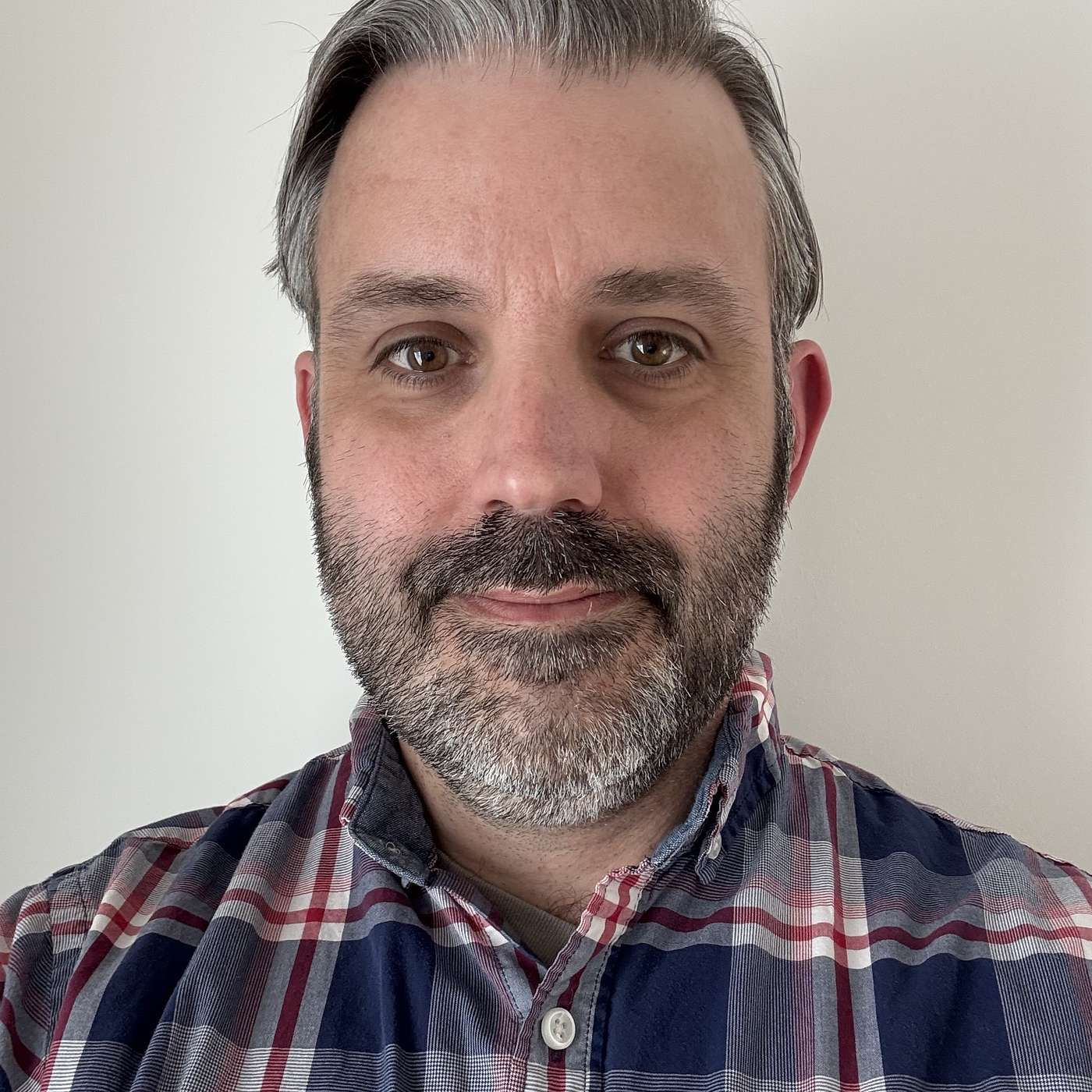 Rob Mitchum Sets the Record Straight on Dad Rock Rob Mitchum Sets the Record Straight on Dad Rock