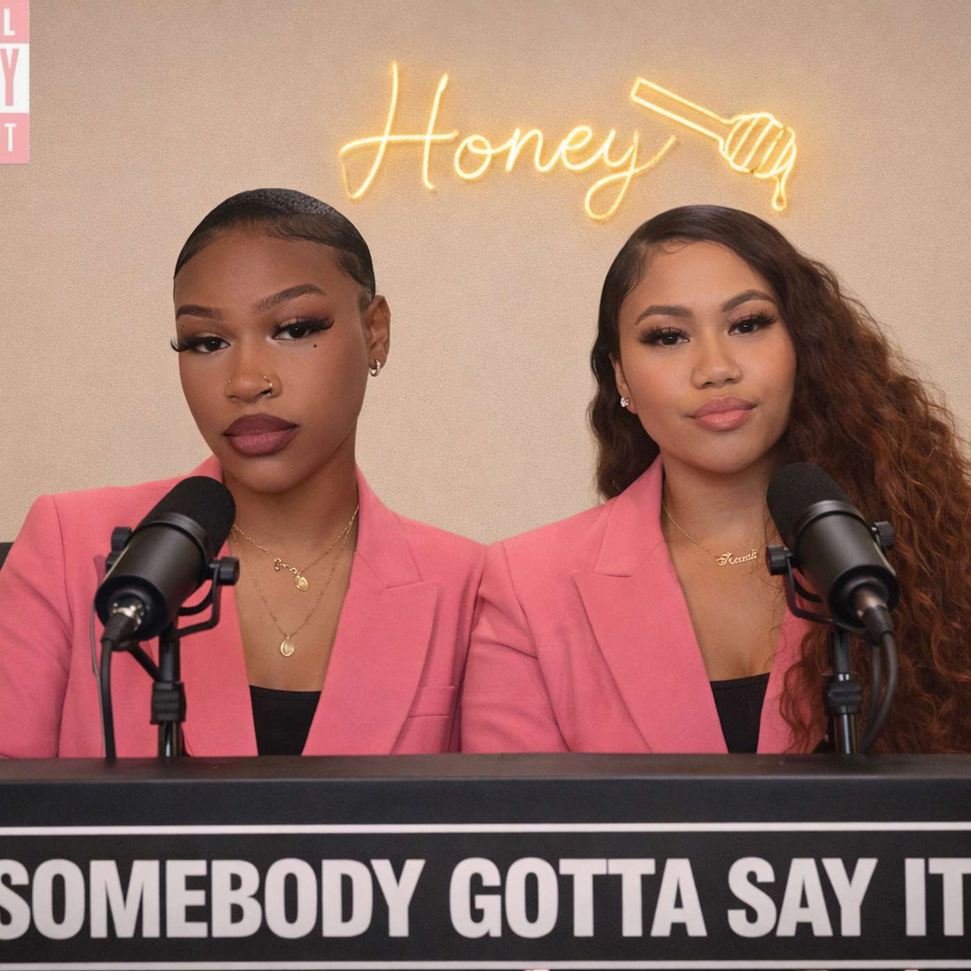 Somebodygottasayitpodcast's Podcast podcast artwork