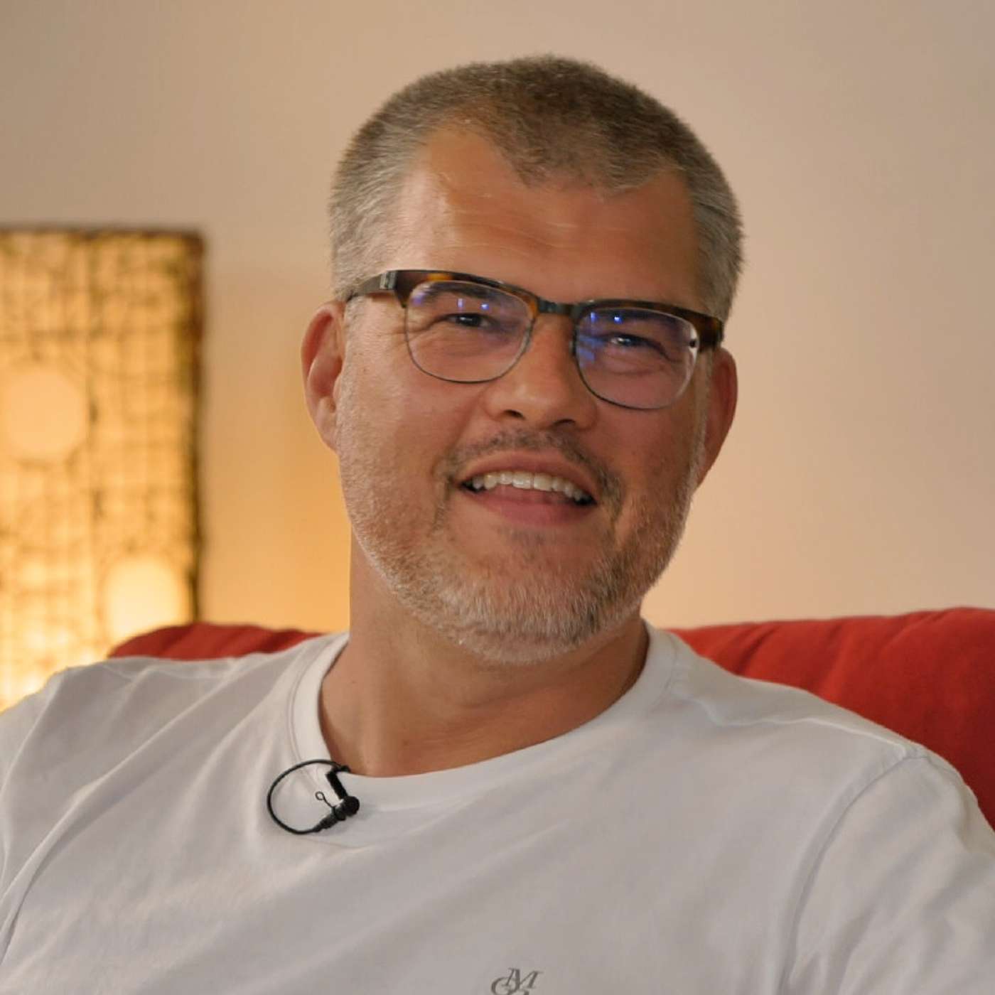 Fyzioterapeut TOMÁŠ RYCHNOVSKÝ - Jak souvisí bolest těla a duše?