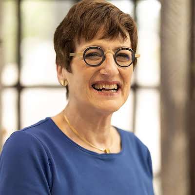 Dr. Mary Jane Minkin