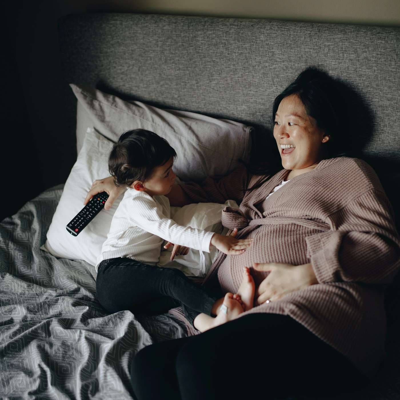 What Is a Sibling Doula? Supporting Older Children During Birth and Postpartum with Kristin Revere.