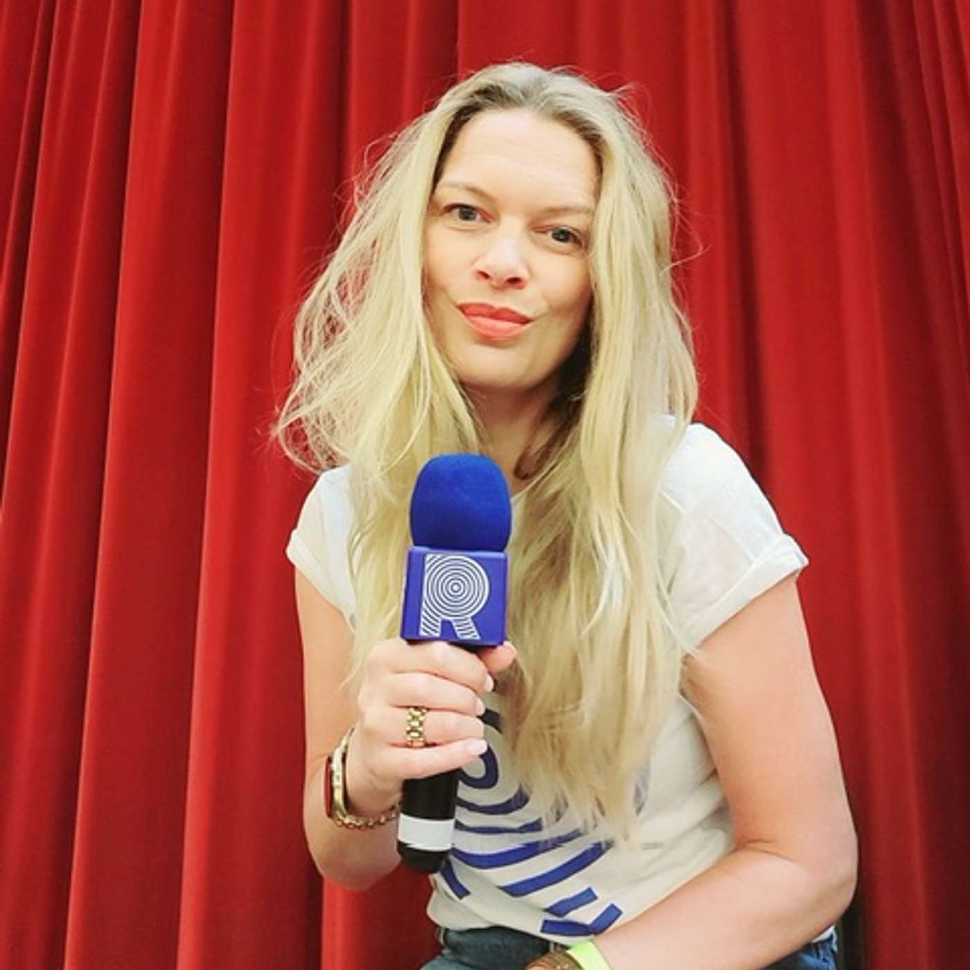 #34 Diving In Head First- Embracing Chaos with Hazel Butterfield