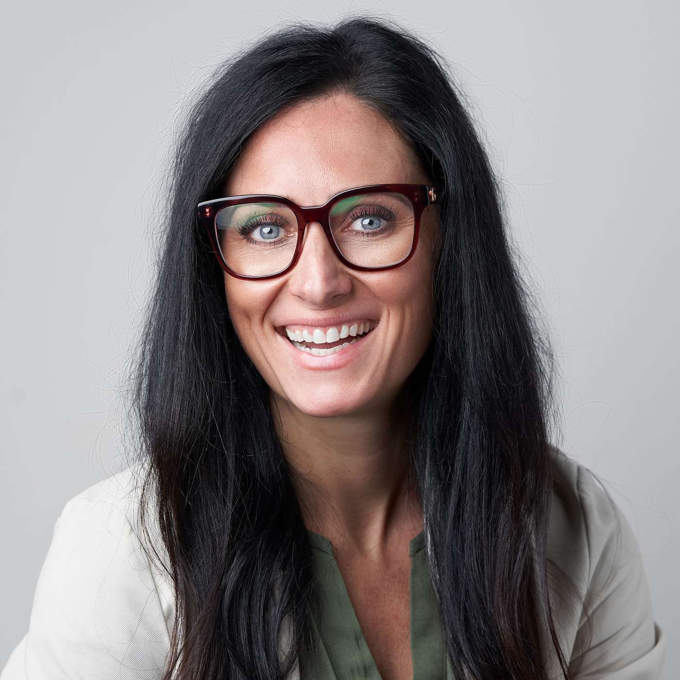 #101 Career Podcast featuring Rachael Frick, a Successful Leader in Partner Marketing at AWS.