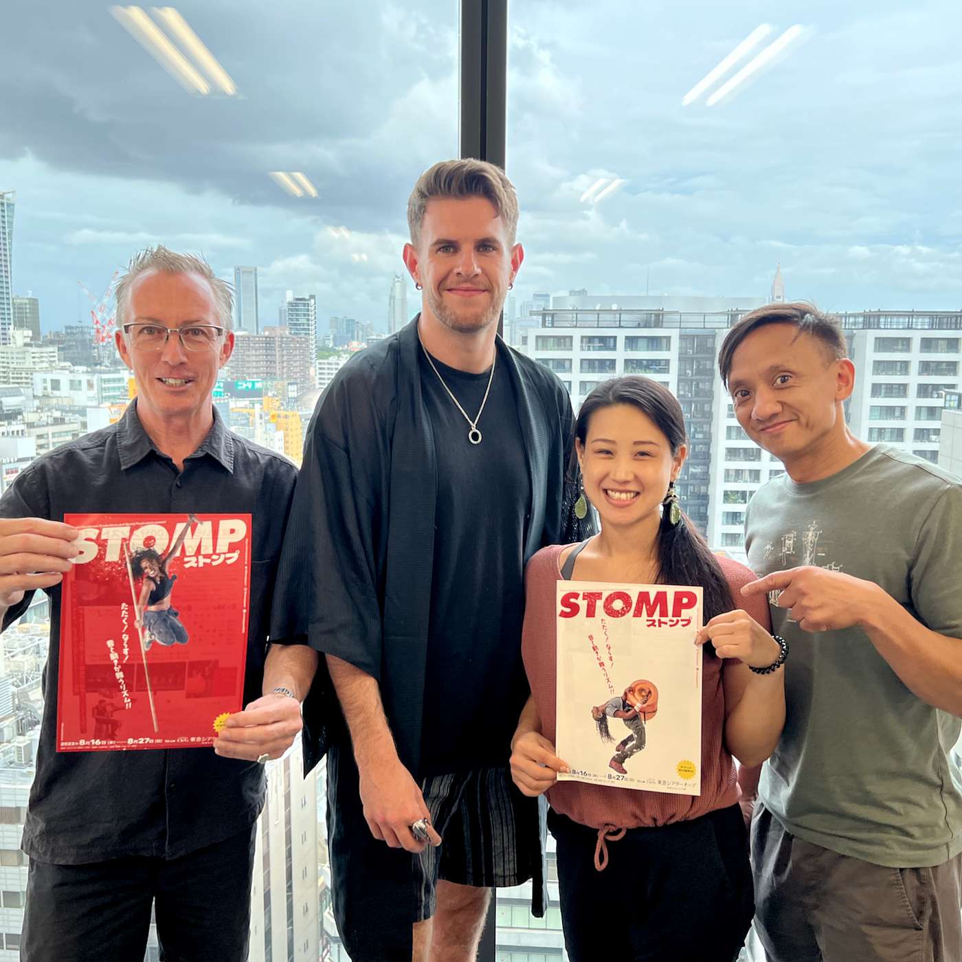 Stomp Cast Members - Stage Actors / Musicians