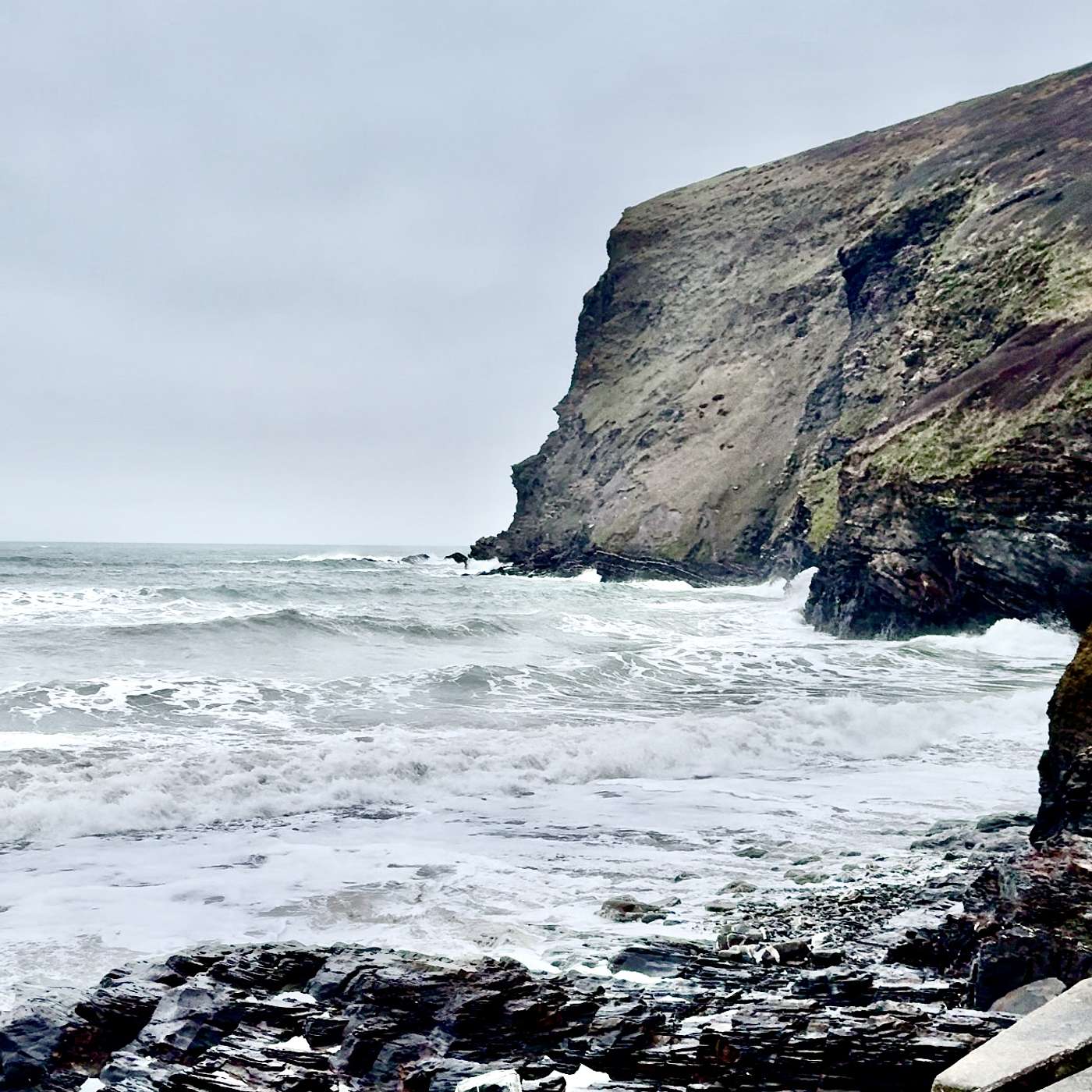 Dorset Smugglers; Naked Welsh Saints and the sound of the Atlantic Ocean.  Welcome to Cornwall 🤗