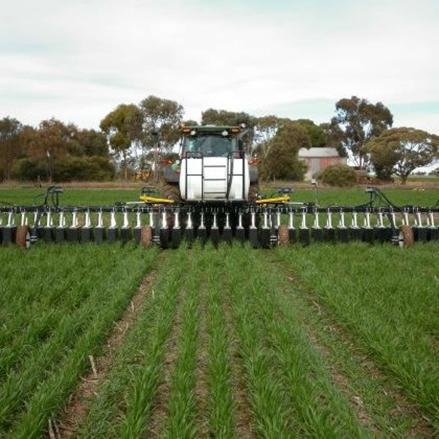 Clever Crop Stalker provides unique option for shielded spraying