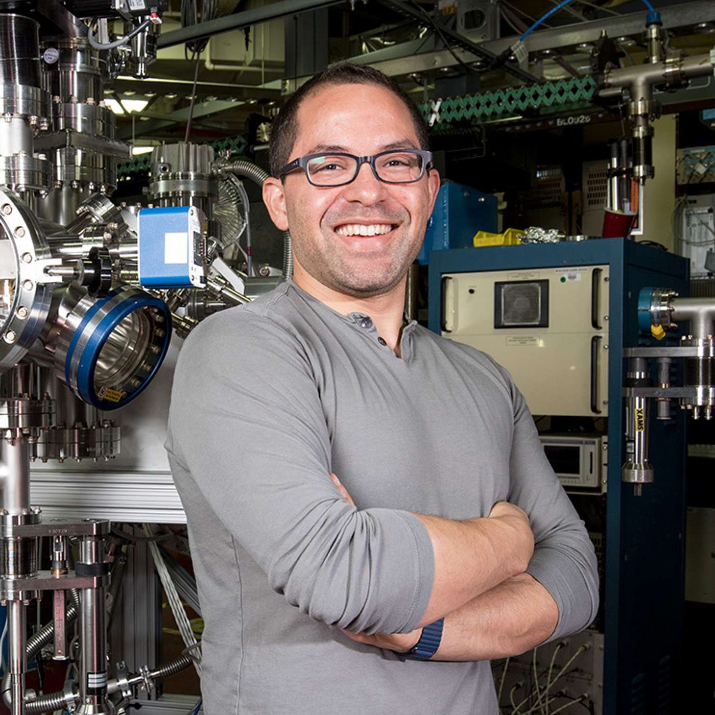 Interfacial Chemistry at the Advanced Light Source with Ethan Crumlin