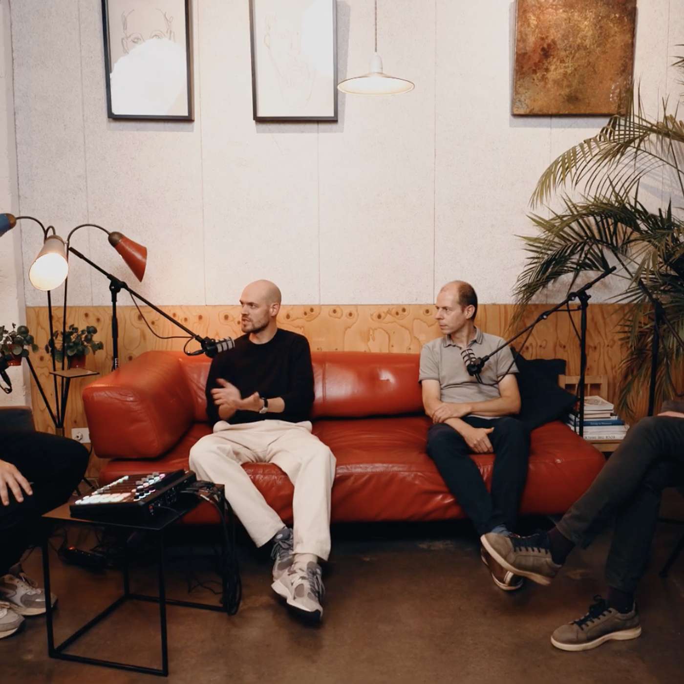 Lange Tafel Sessies: IT Ceo, Impact Investeerder en Business Coach Lange Tafel Sessies: IT Ceo, Impact Investeerder en Business Coach