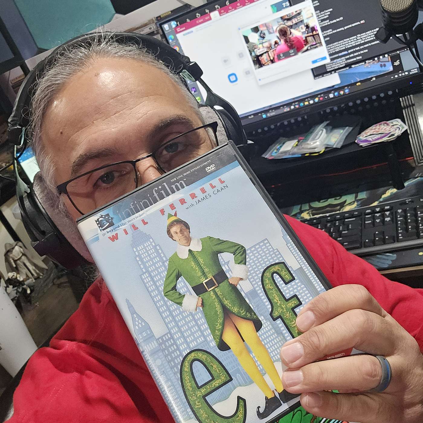 Bonus Holiday Episode! "Buddy the elf. What's your favorite color?"