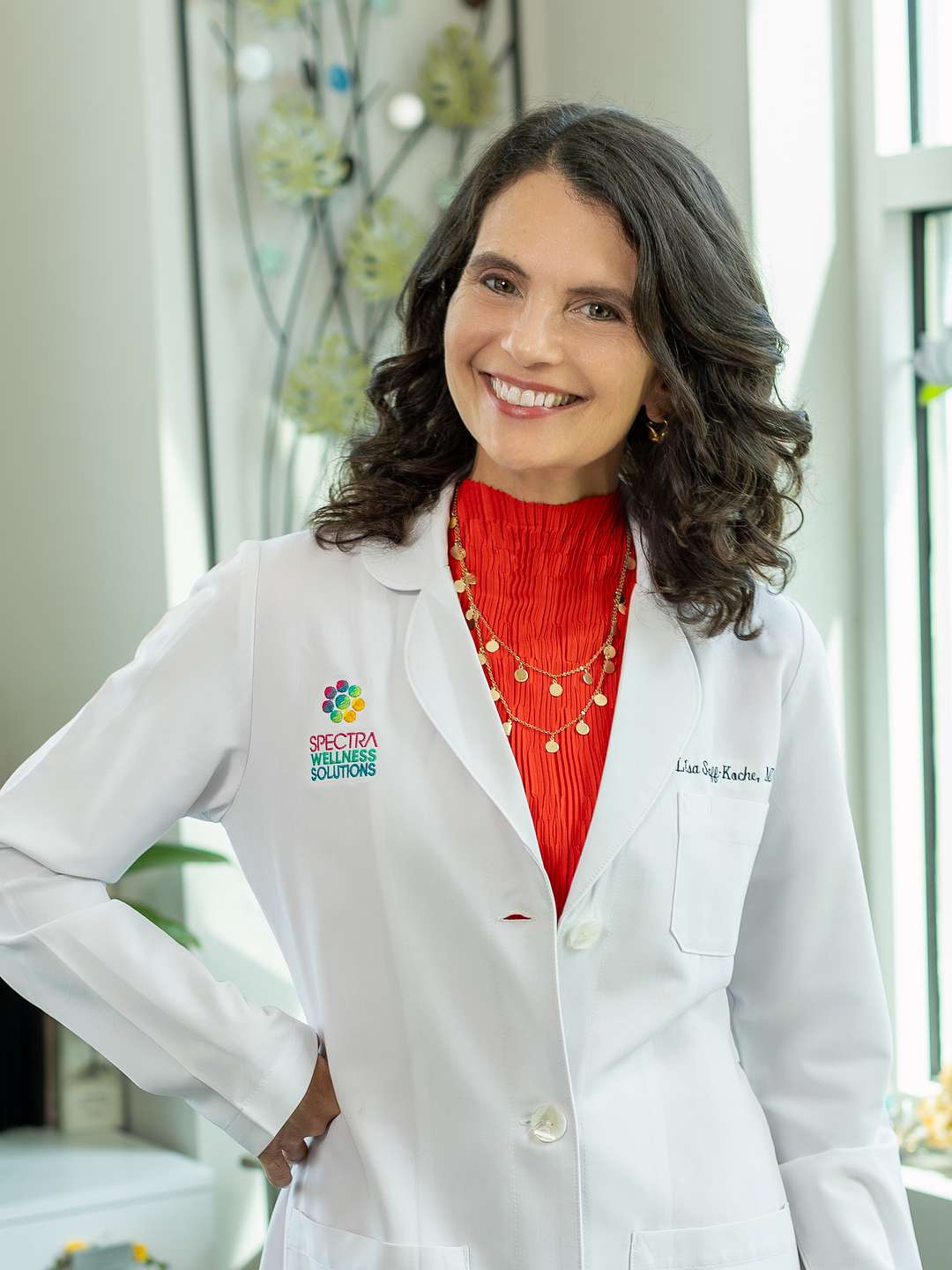 Dr. Lisa Koche
