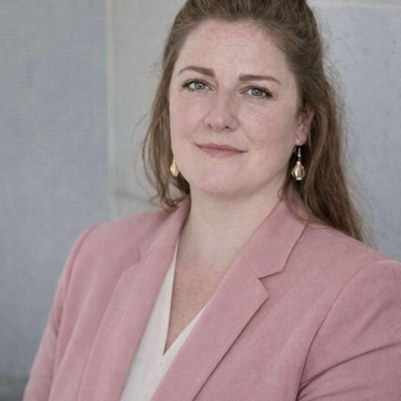 Episode 110 - Leonora er retur til en snak om parforhold med diagnoser og regulering Episode 110 - Leonora er retur til en snak om parforhold med diagnoser og regulering