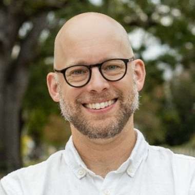 Dr. Lance Cummings