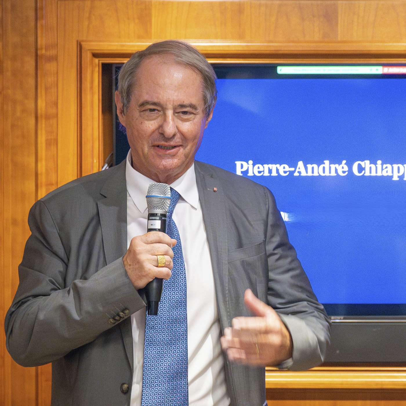 #144 Why the Economy Begins in Private Households - Pierre-André Chiappori & Corinne Flick