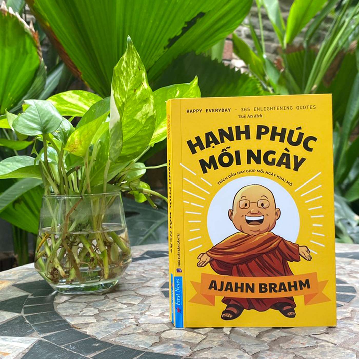‘Hạnh phúc mỗi ngày’ - 365 trích dẫn hay cho từng ngày khai mở