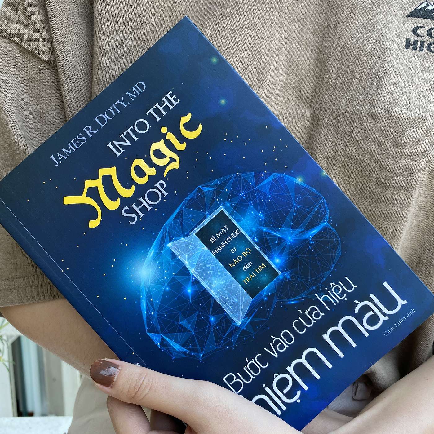 Into the Magic Shop - Bước vào cửa hiệu nhiệm màu