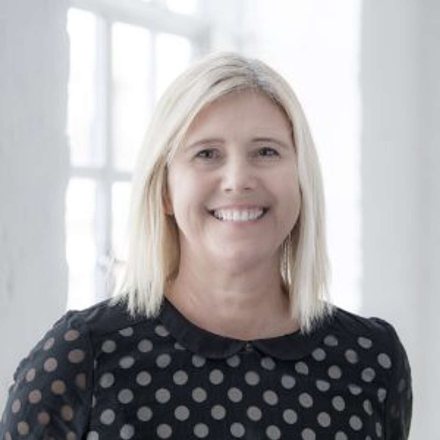 Ep 36. Re-Thinking Leadership with Karen Moran, Director of Disruptive HR episode artwork