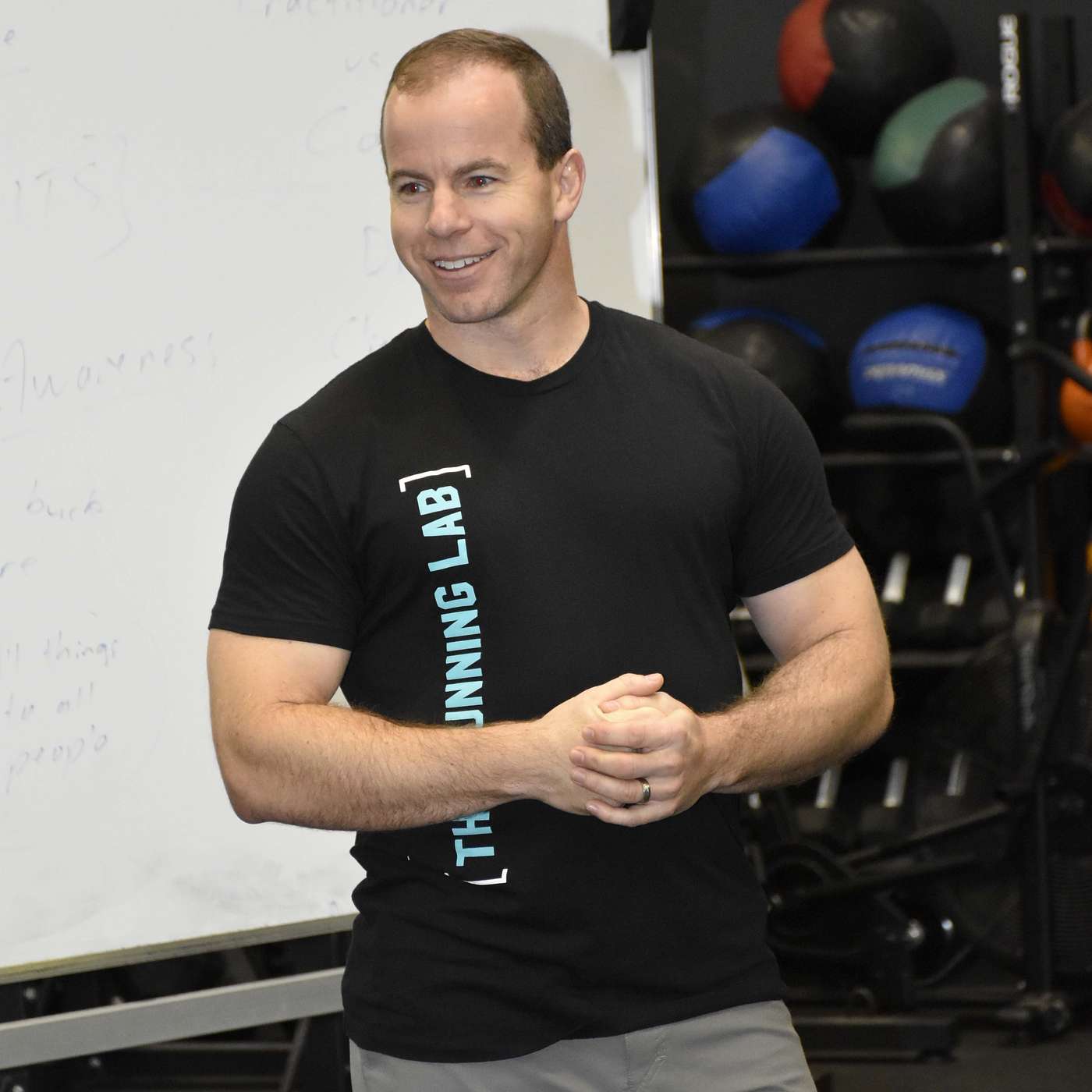 EP 351 - Throw Away Your Orthotics - Why You Need A Specialist Running Podiatrist - Tim Bransdon from The Running Lab