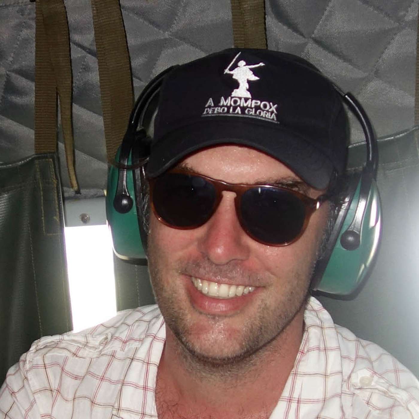 Building Books In Colombia; Selling Stories To The World Building Books In Colombia; Selling Stories To The World