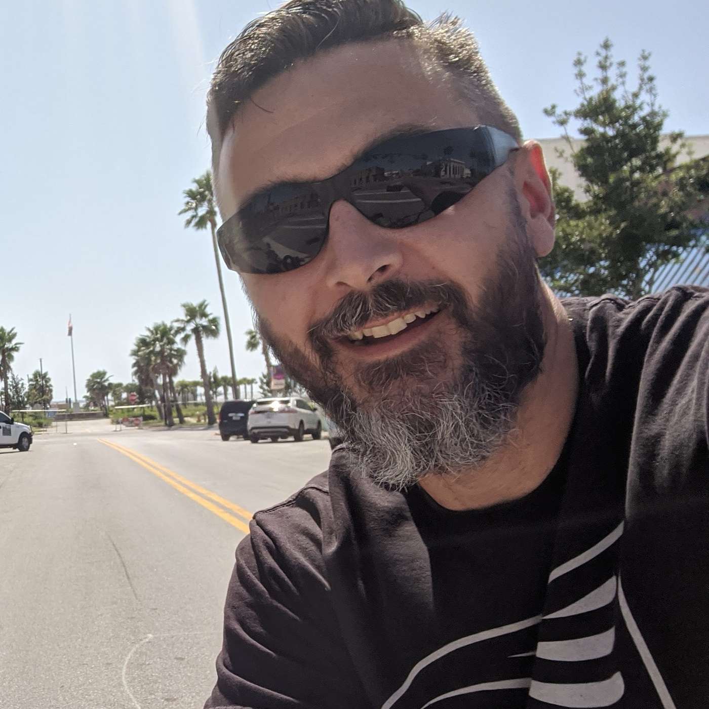 Digital Hacks & Cool Tips For Running Your Tour Business With YourBikerGang.com Owner Ryan Turner - Episode #16