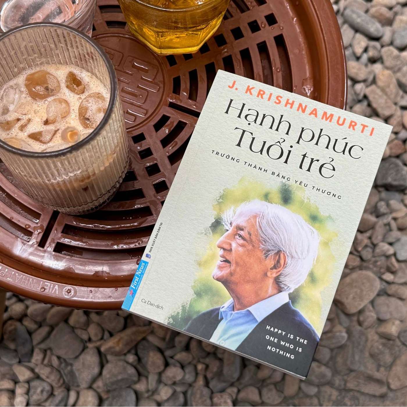 'Hạnh phúc tuổi trẻ' - Cuốn sách nhỏ gói trọn chân lý lớn về tự do và yêu thương