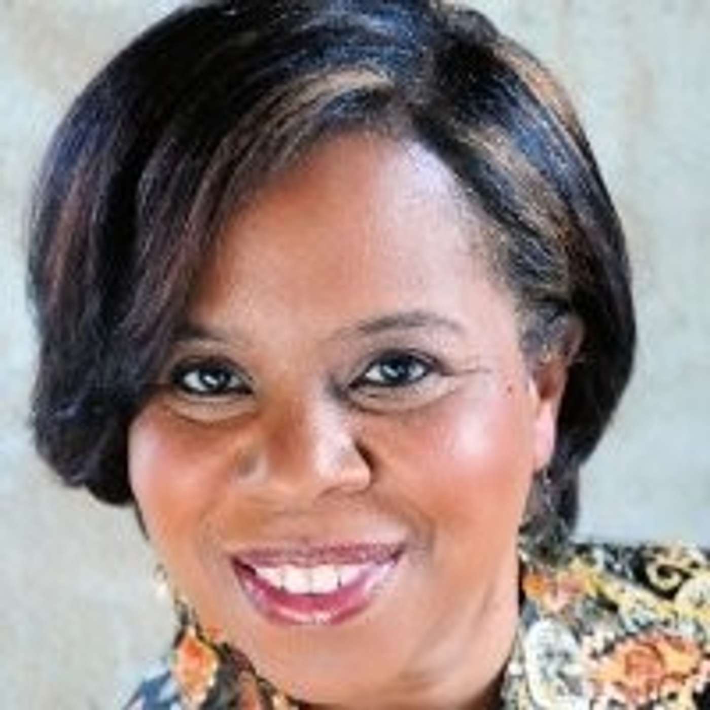 The Unfair Advantage of a Recruiter-Turned-Career Coach with Vendette Anderson