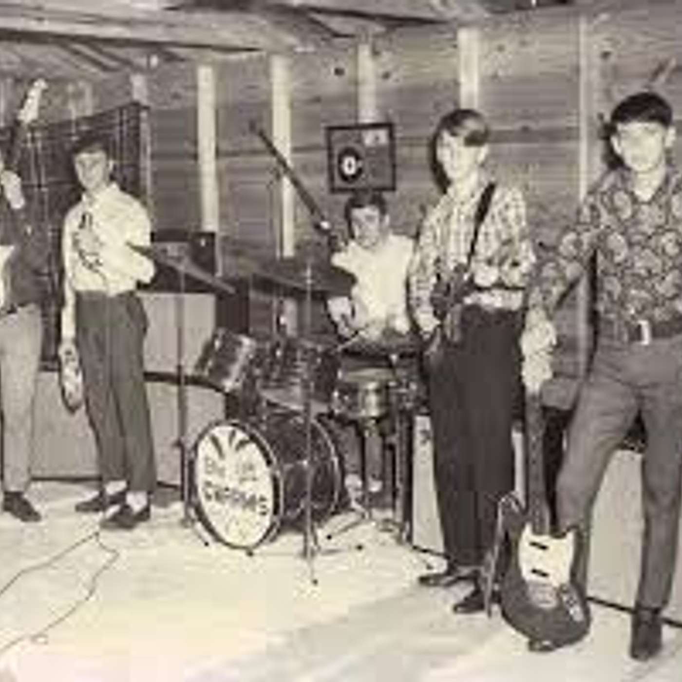 DIG THIS PRESENTS- "GARAGE BAND CONFIDENTIAL"- THE HISTORY OF A MUSICAL PHENOMENON! FROM SURF TO SOUL TO PSYCHOTIC REACTIONS TO MYSTERIANS TO HEARTLAND ROCK AND THE PAISLEY UNDERGROUND, THIS IS WHERE IT ALL BEGAN- DIG THIS!!! episode artwork