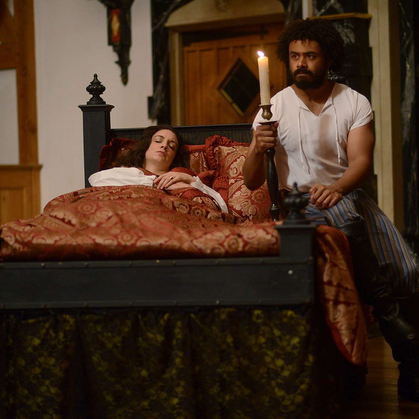 Othello 5.2 - A Disturbing Moment Othello 5.2 - A Disturbing Moment