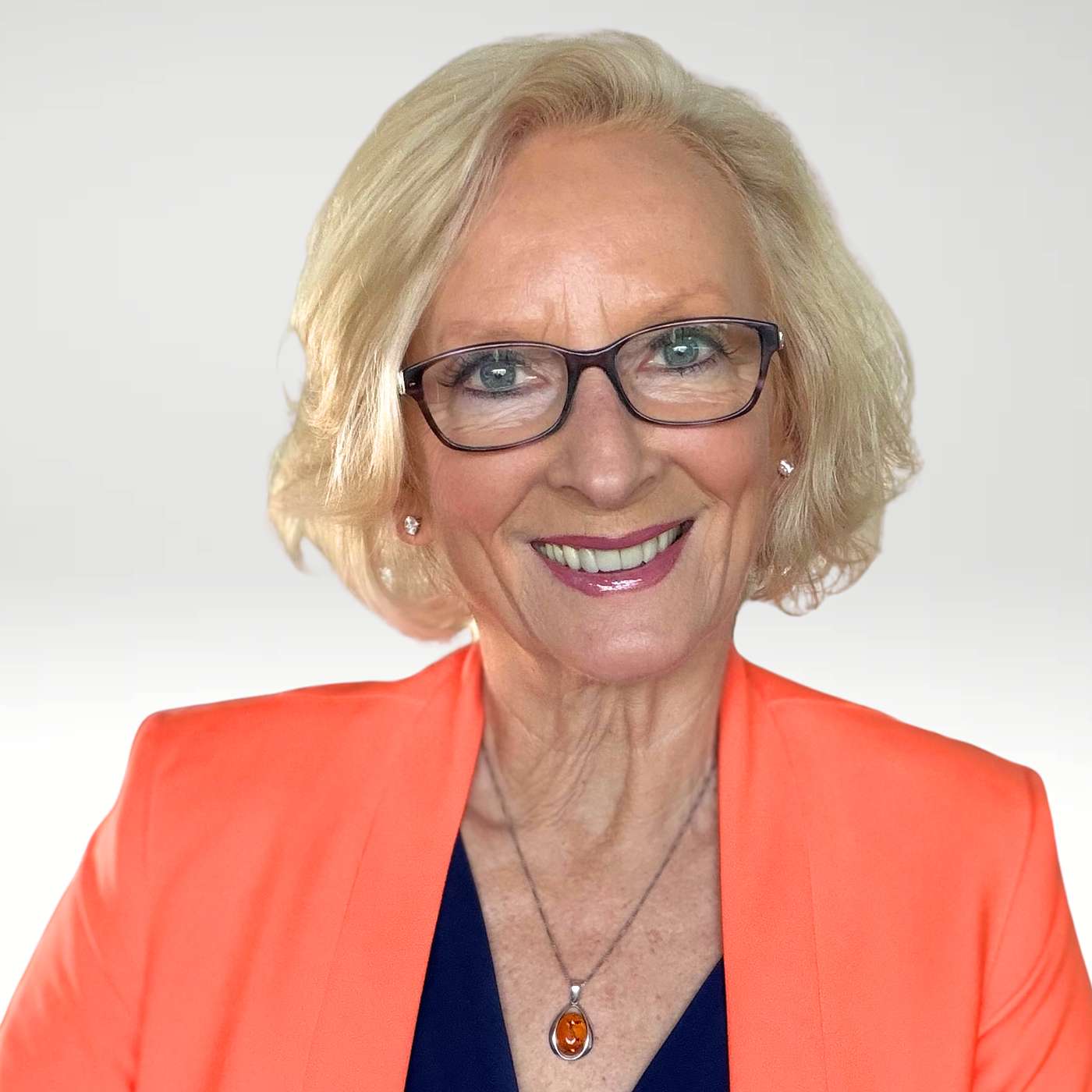 The One Decision That Changed Everything. Ep213-Sabine Kvenberg