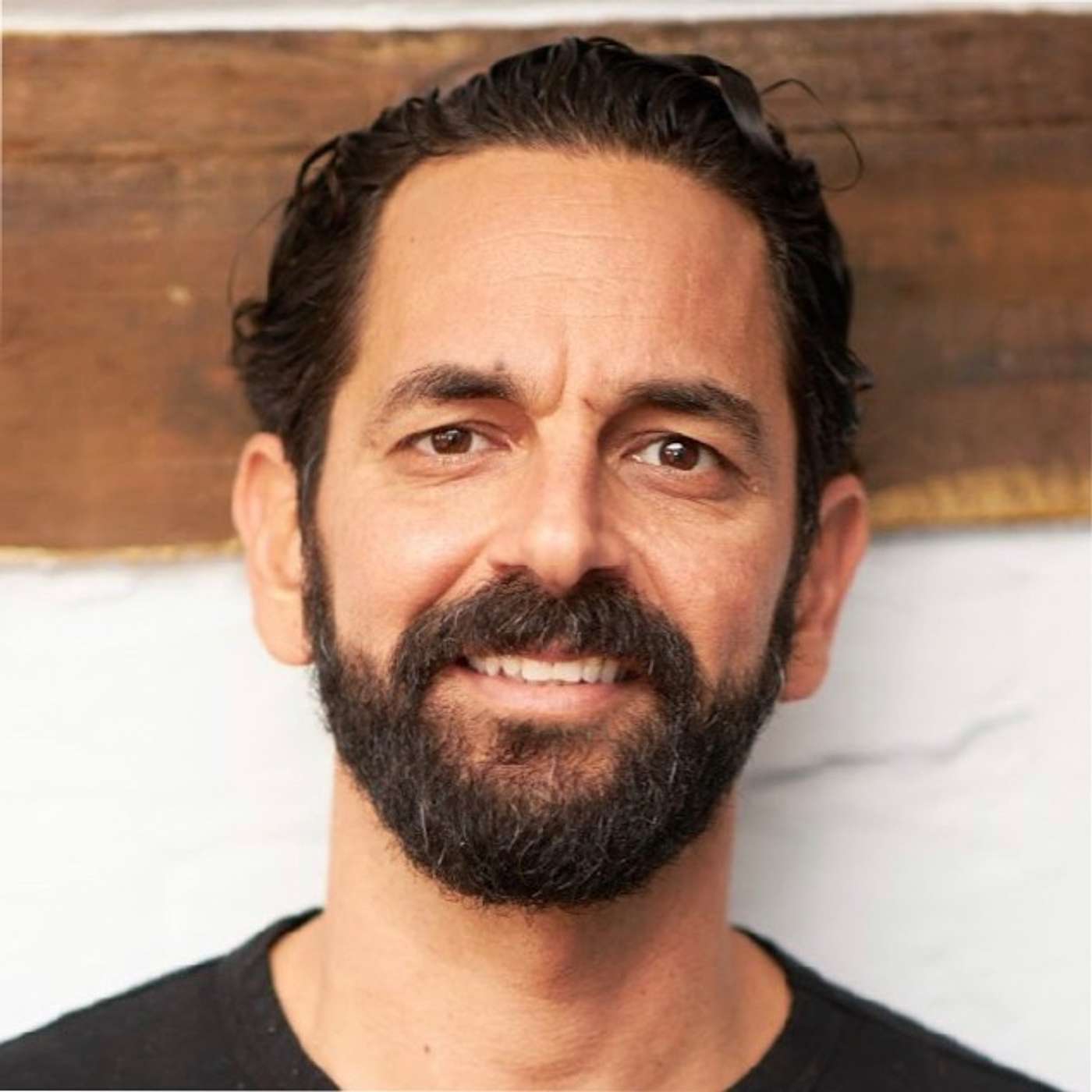 Breaking Free from Holiday Inn: Why I Stopped Playing It Safe to Redefine Hospitality - Eric Jafari, AENDRE Group