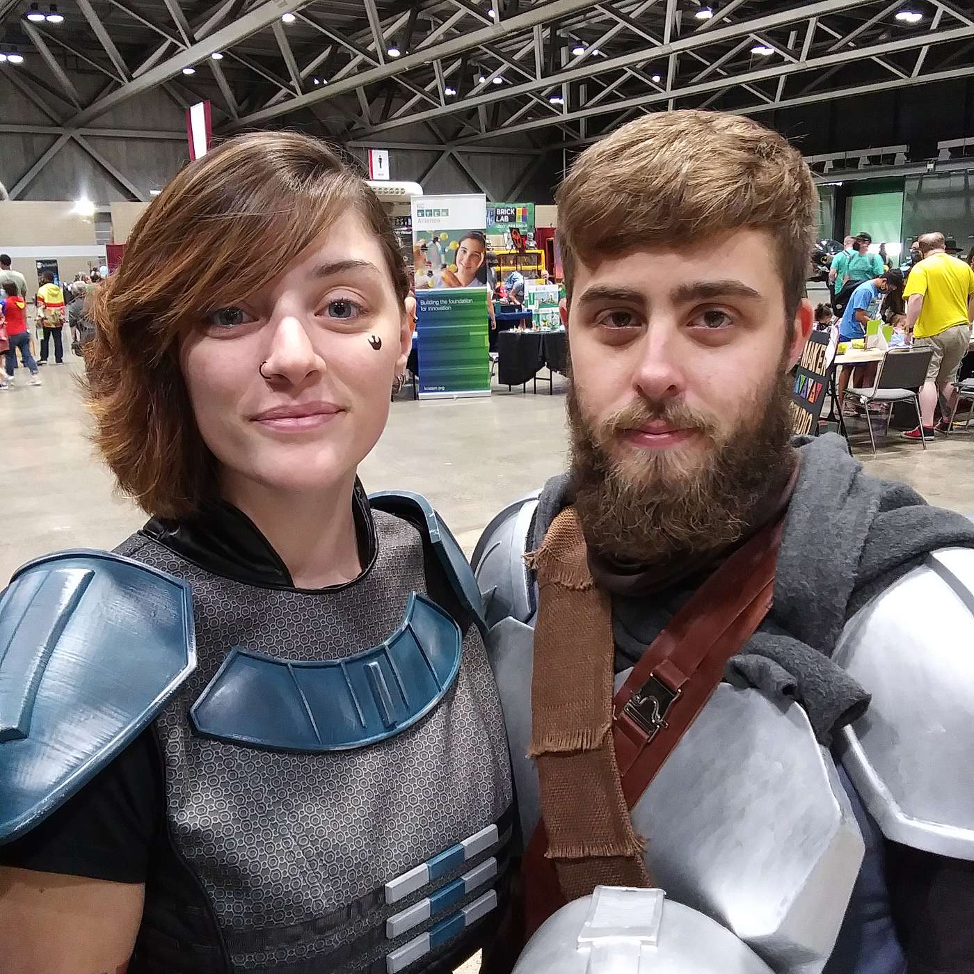Episode 313: "Planet Comicon 2021: Alyssa and Jonathan (Cosplayers)" episode artwork